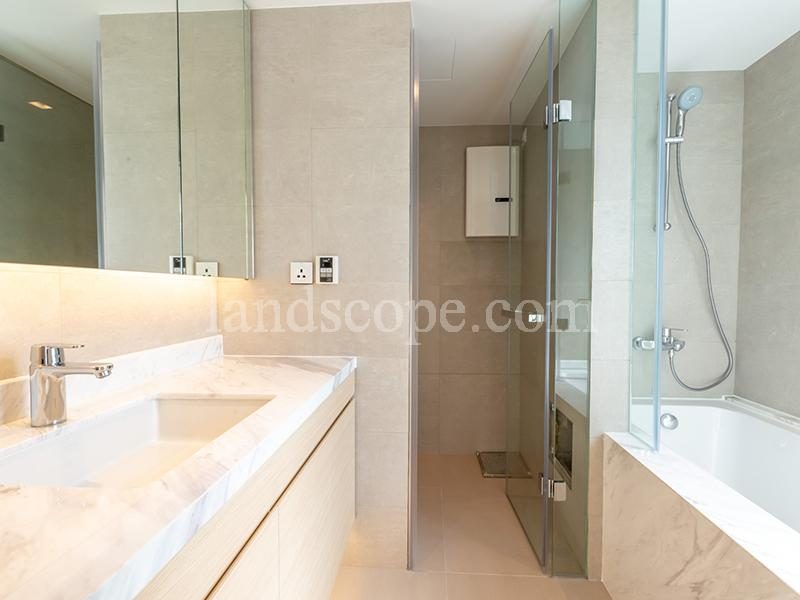 photo 8 — Estoril Court, Midlevels Central