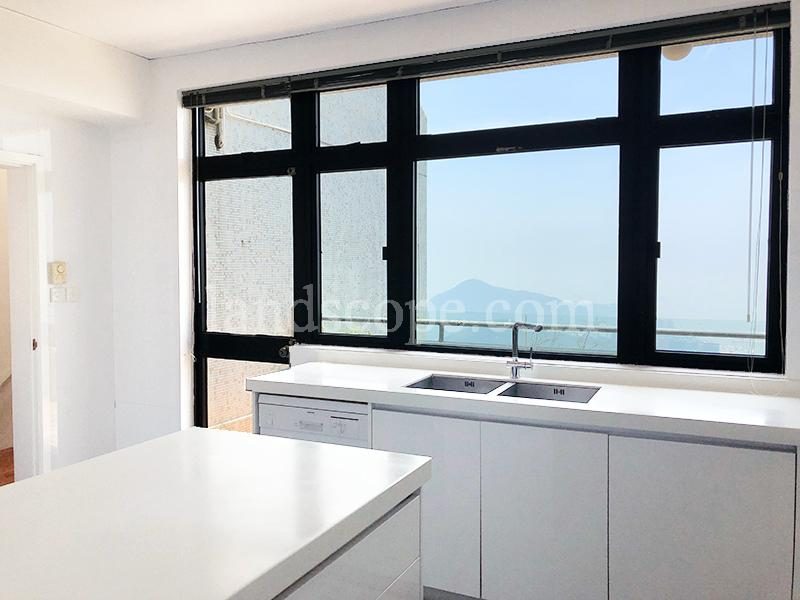 photo 12 — Ondina Heights, The Peak