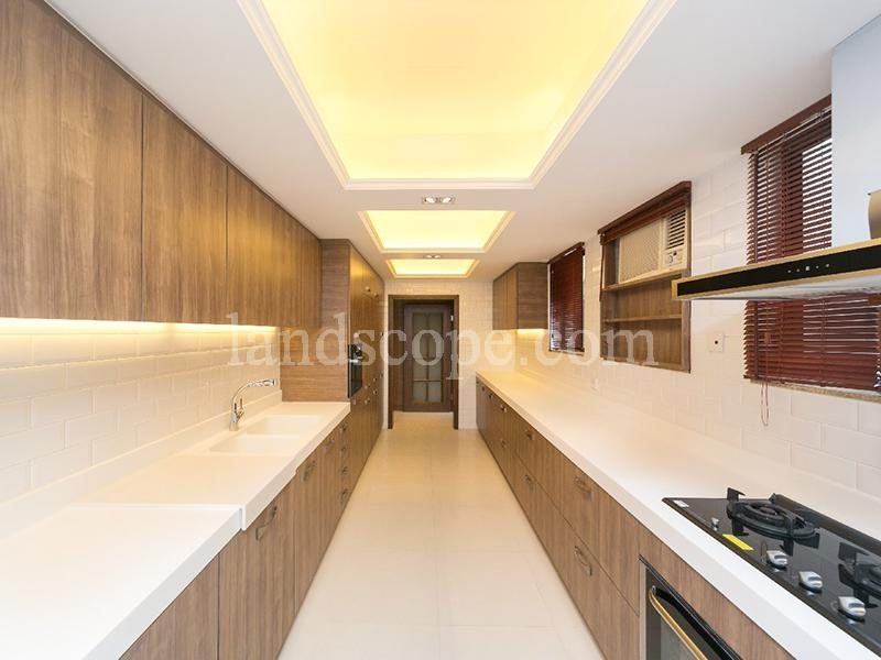 photo 11 — Grenville House, Midlevels Central