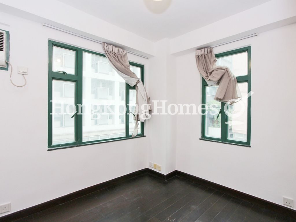 Master Bedroom — Tim Po Court, Mid-levels West