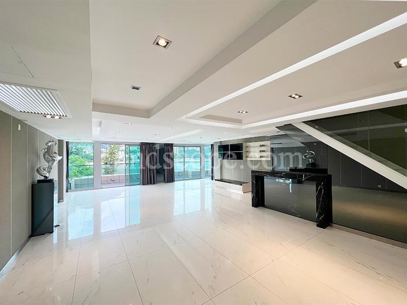 photo 3 — 56 Repulse Bay Road, Repulse Bay