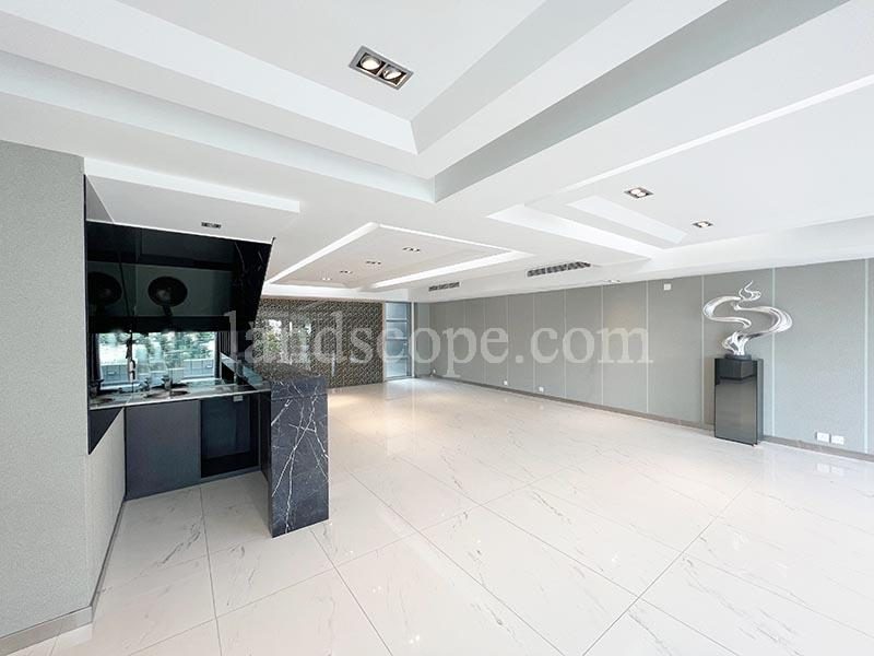 photo 5 — 56 Repulse Bay Road, Repulse Bay