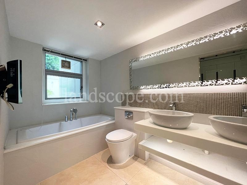 photo 8 — 56 Repulse Bay Road, Repulse Bay