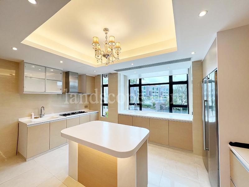 photo 10 — Villa Rosa, Tai Tam