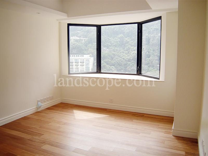 photo 9 — Estoril Court, Midlevels Central
