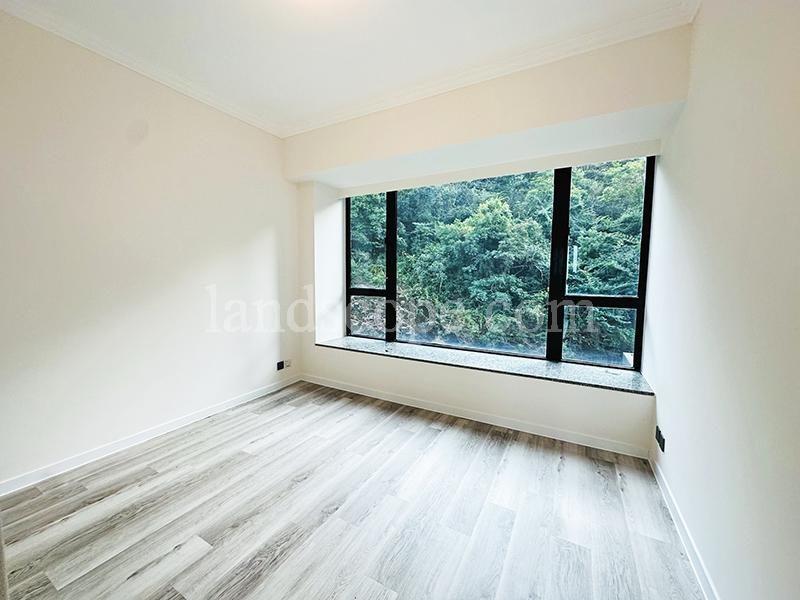 photo 7 — The Harbourview, Midlevels Central