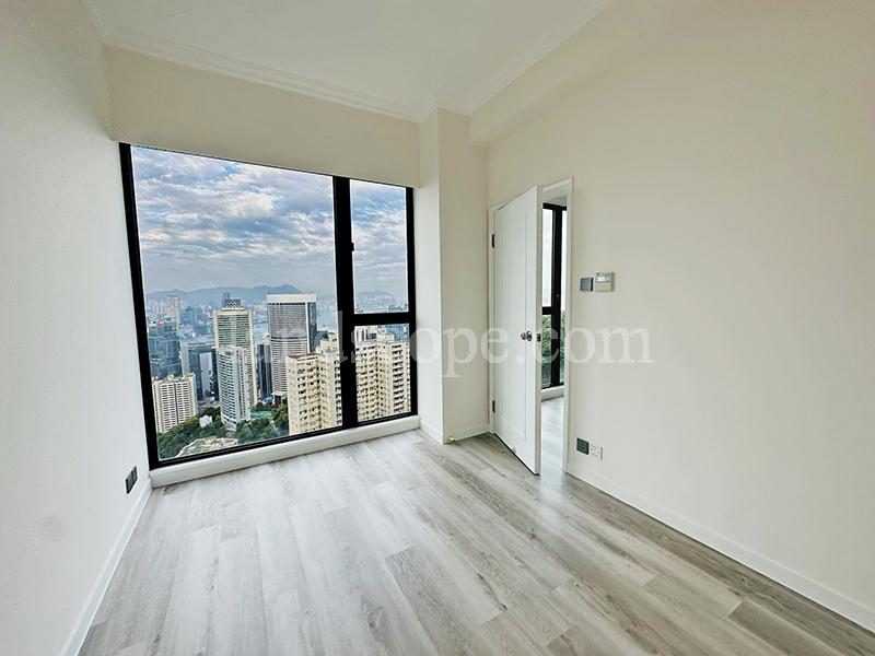 photo 9 — The Harbourview, Midlevels Central