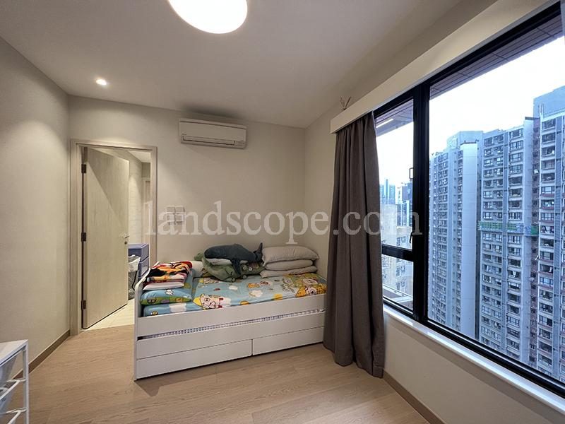photo 13 — Regal Crest, Midlevels West