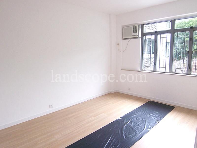 photo 9 — Evergreen Villa, Midlevels East