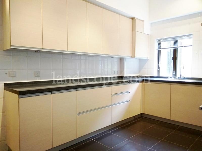 photo 10 — Grenville House, Midlevels Central