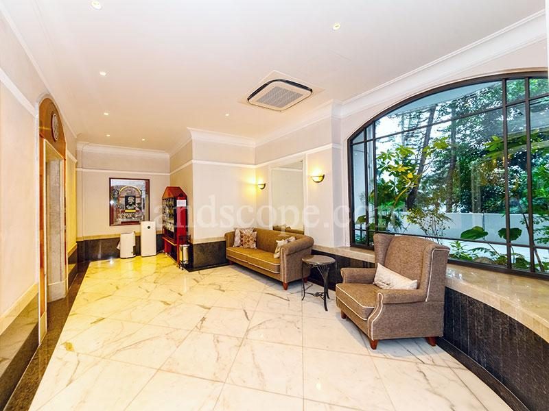 photo 14 — Woodland Heights, Midlevels East