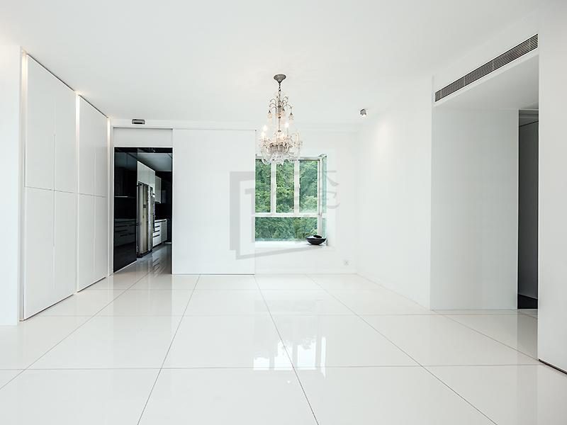 photo 4 — The Mayfair, Midlevels Central