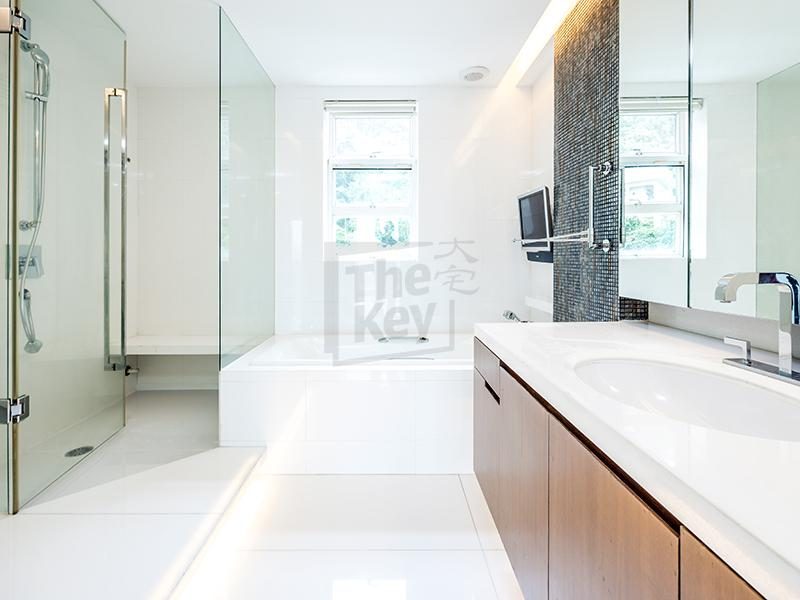 photo 9 — The Mayfair, Midlevels Central