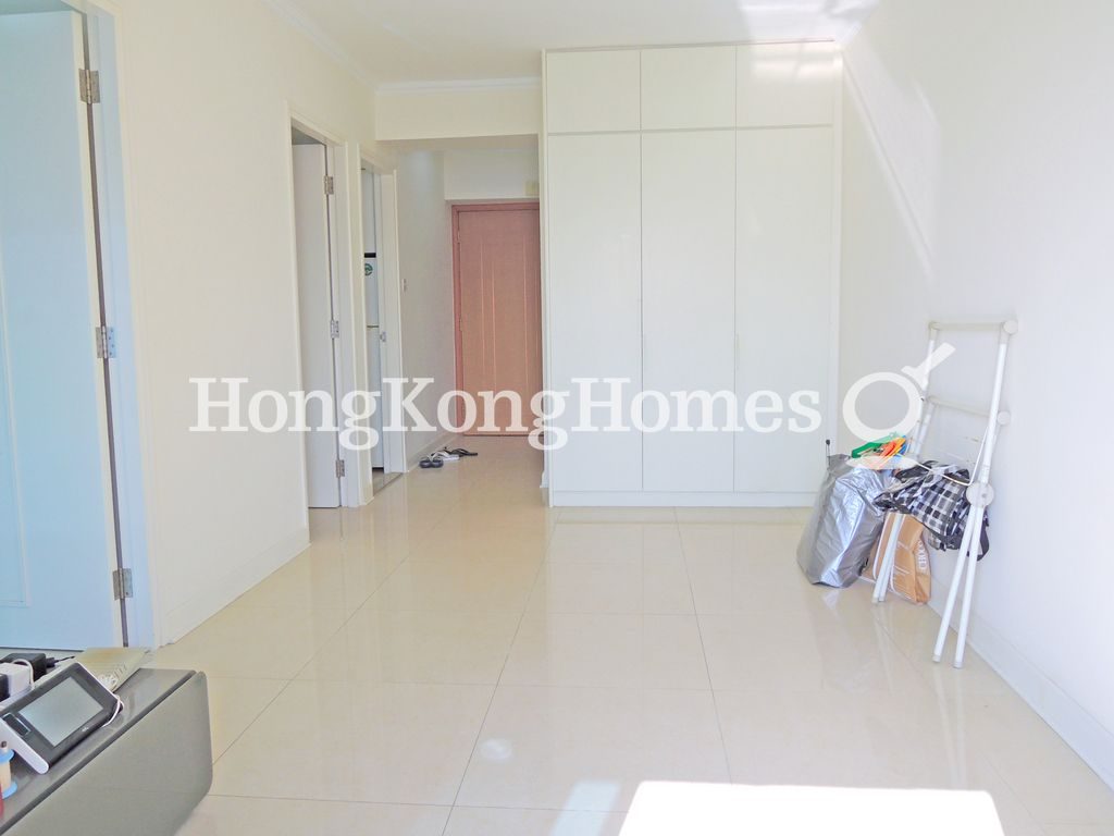 Living and Dining Room — Hampton Place - Tower 03, Tai Kok Tsui