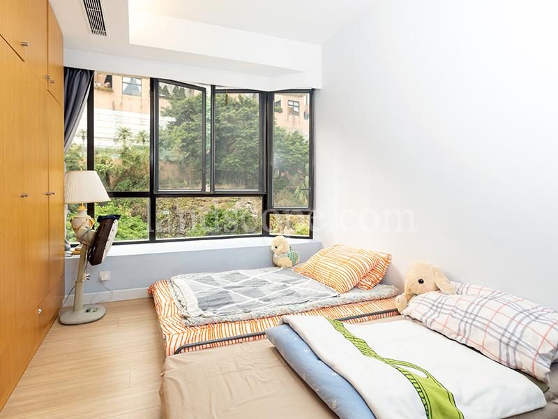 photo 8 — Repulse Bay Heights, Repulse Bay