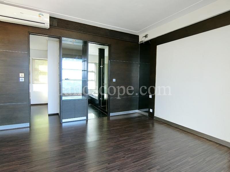 photo 6 — Sunshine Villa, The Peak