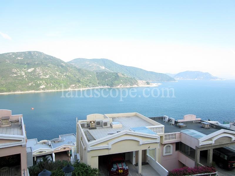 photo 2 — The Redhill Peninsula, Tai Tam
