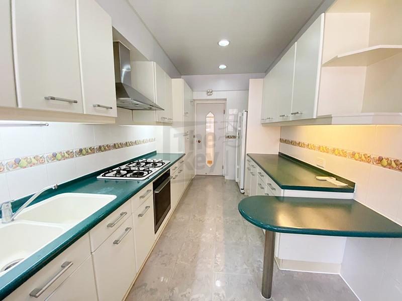 photo 8 — Clovelly Court, Midlevels Central
