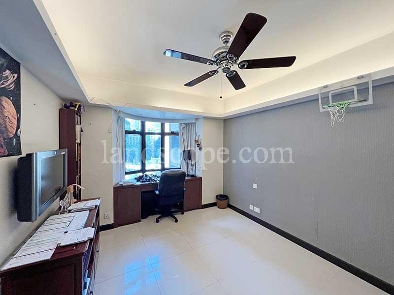 photo 8 — Garden Terrace 2 & 3, Midlevels Central