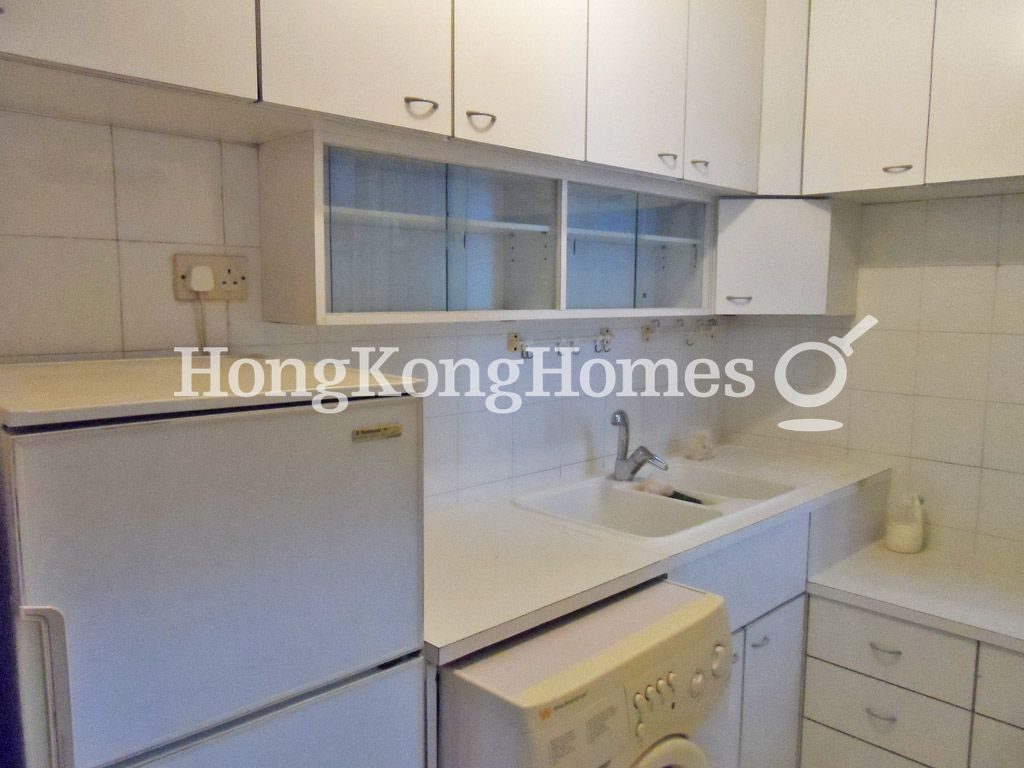 Kitchen — Euston Court - Block 01, Mid-levels West