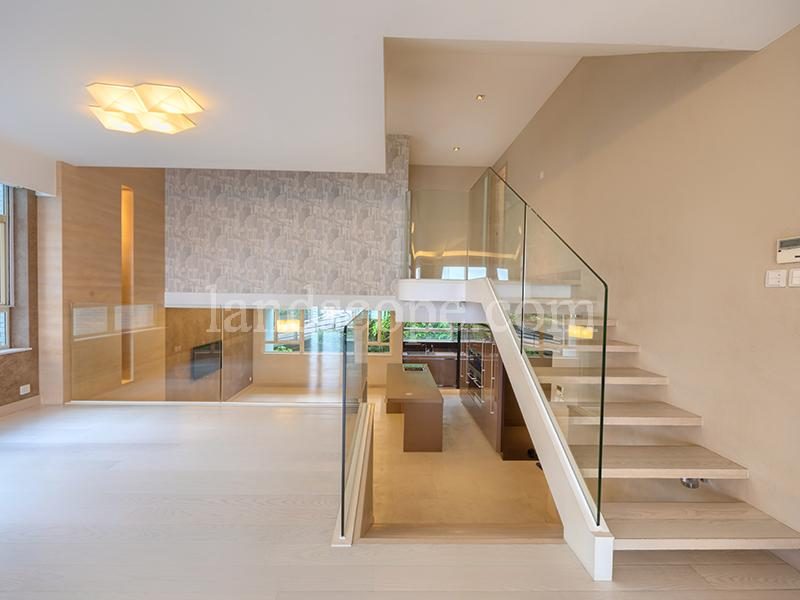 photo 3 — May Tower 1, Midlevels Central