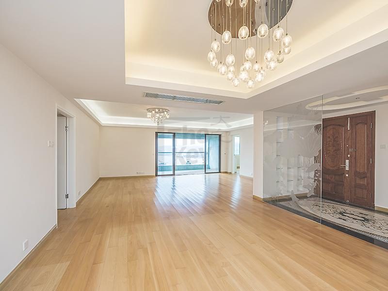 photo 4 — Piccadilly Mansion, Midlevels West