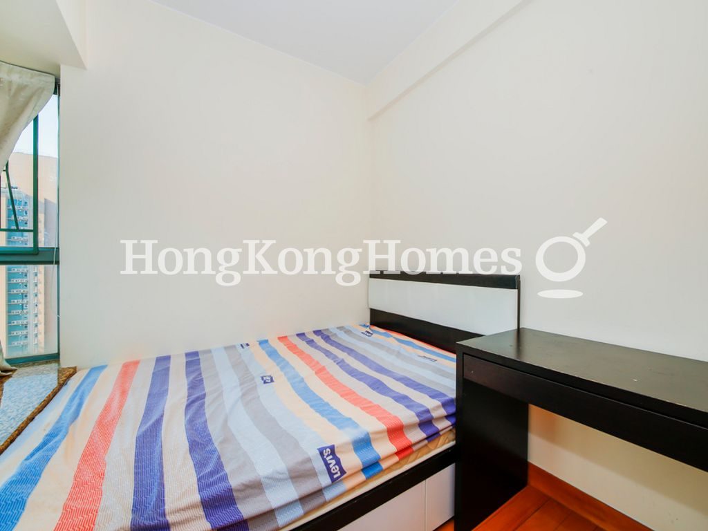 Master Bedroom — Queen's Terrace - Tower 02, Sheung Wan