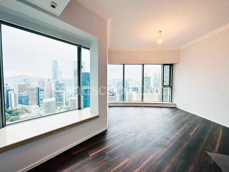 photo 2 — Regence Royale, Midlevels Central