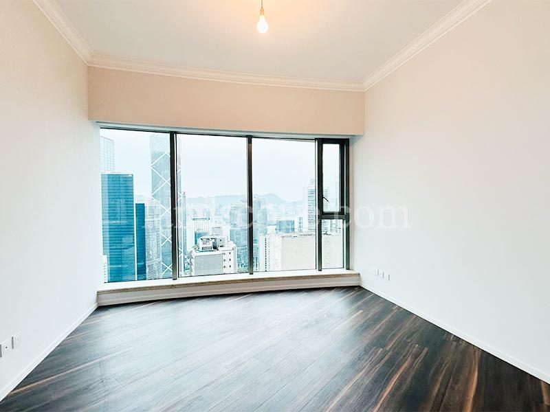 photo 4 — Regence Royale, Midlevels Central