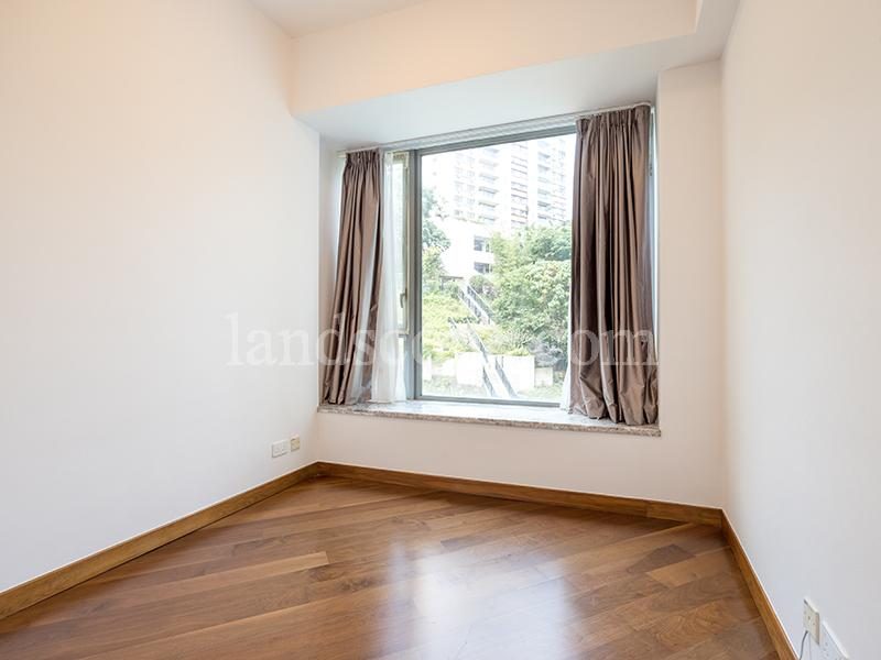 photo 10 — 55 Conduit Road, Midlevels West