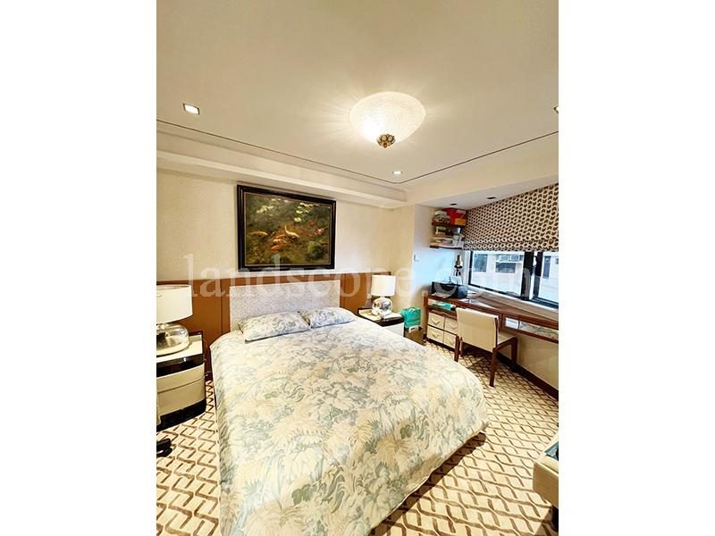 photo 12 — 1 Robinson Road, Midlevels West