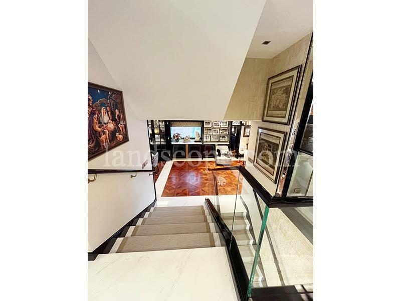 photo 7 — 1 Robinson Road, Midlevels West