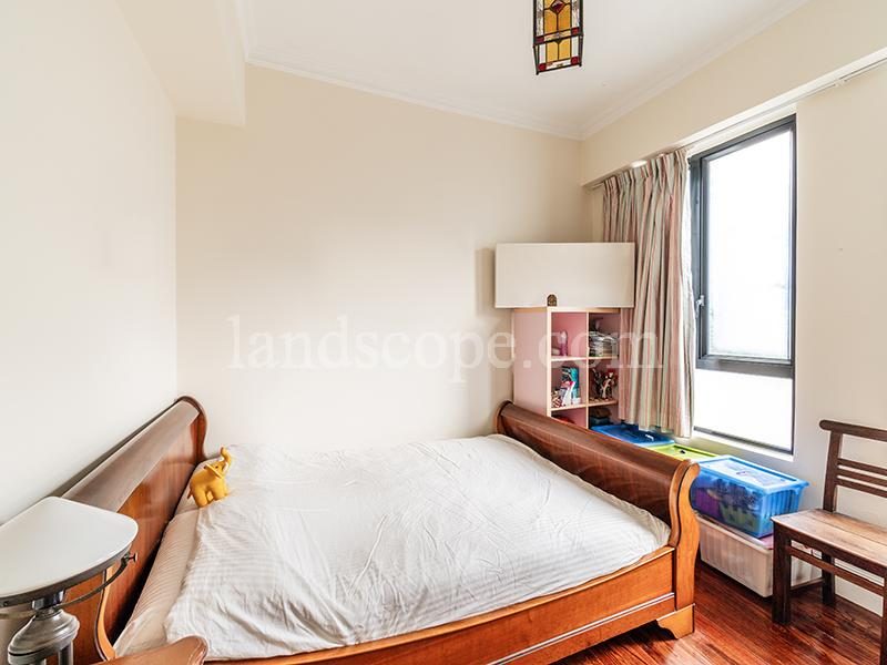 photo 2 — Stanley Court, Stanley