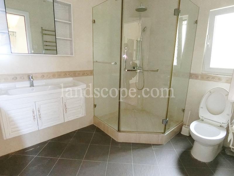photo 11 — Ventura Villa, Chung Hom Kok
