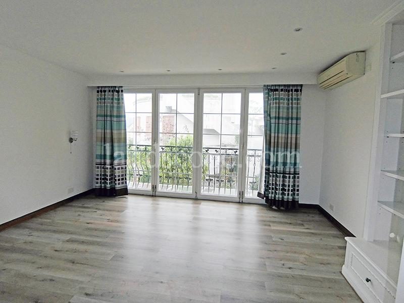 photo 12 — Ventura Villa, Chung Hom Kok