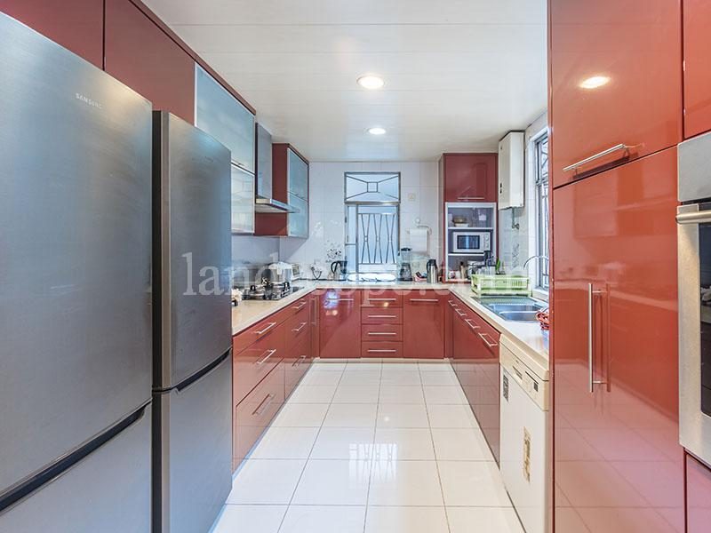photo 15 — Villa Veneto, Midlevels West