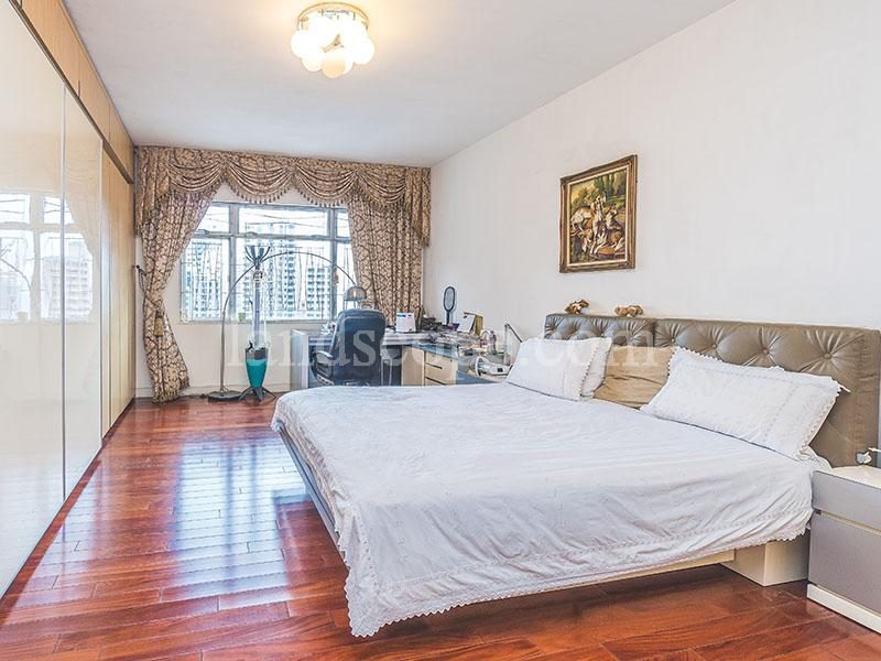 photo 8 — Villa Veneto, Midlevels West