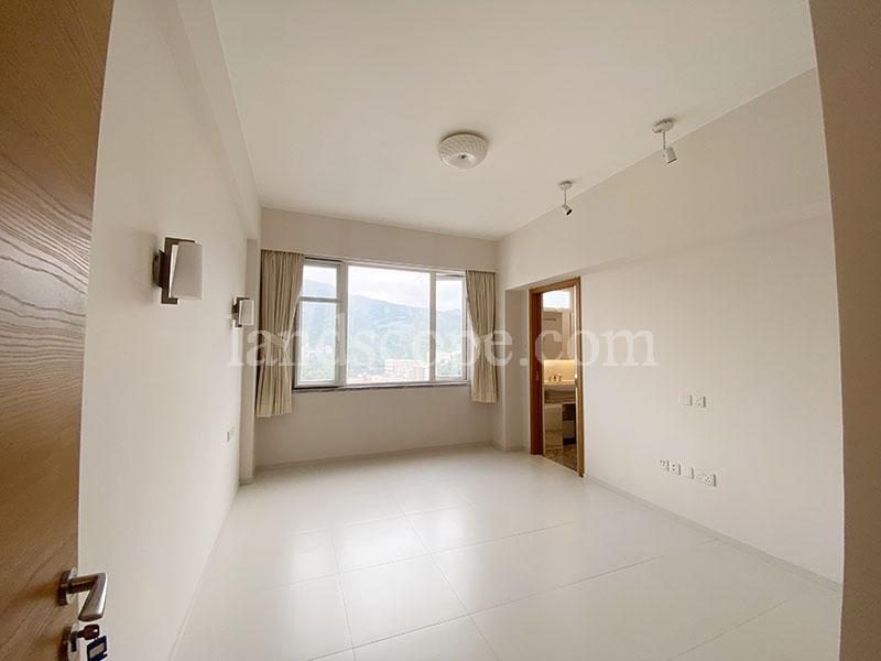 photo 10 — Bellevue Court, Midlevels East