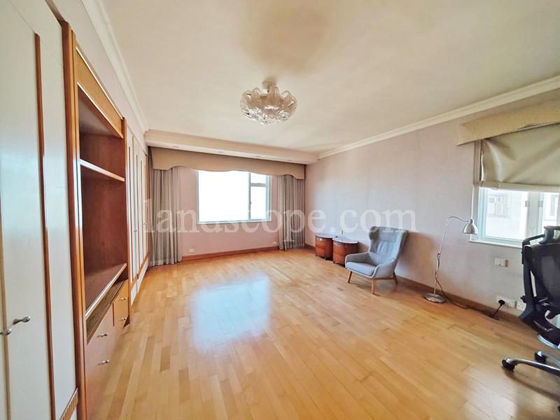 photo 7 — Piccadilly Mansion, Midlevels West