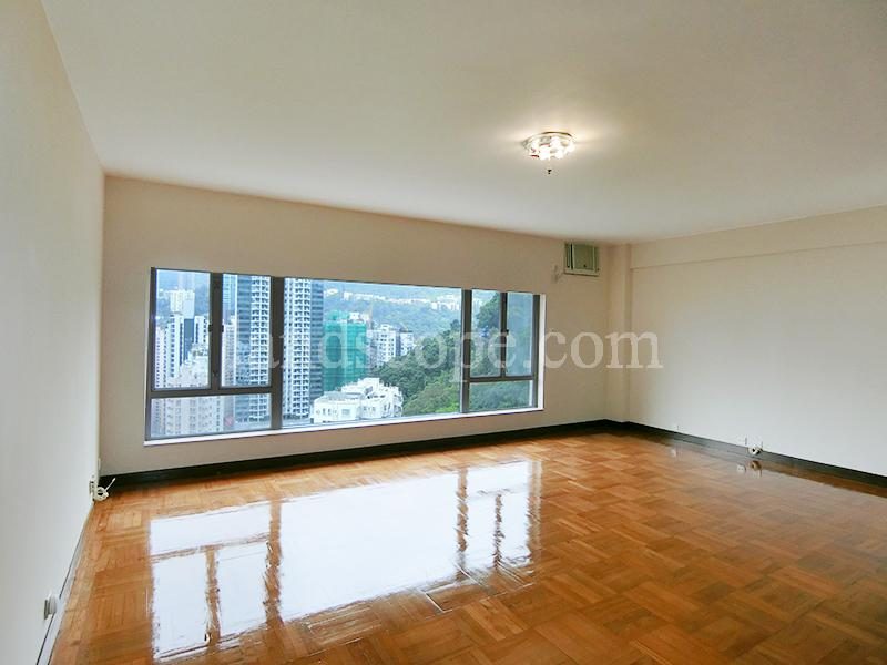 photo 2 — Craigmount, Midlevels East