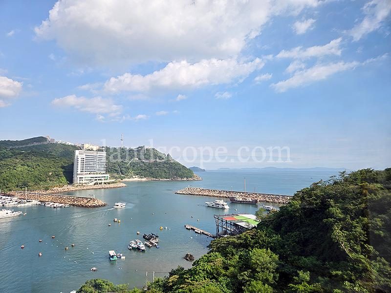 photo 2 — Larvotto, Aberdeen / Ap Lei Chau