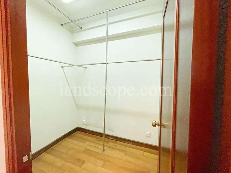 photo 4 — Clovelly Court, Midlevels Central