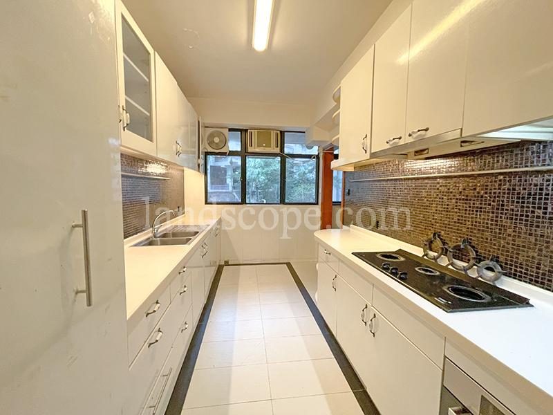 photo 9 — Clovelly Court, Midlevels Central