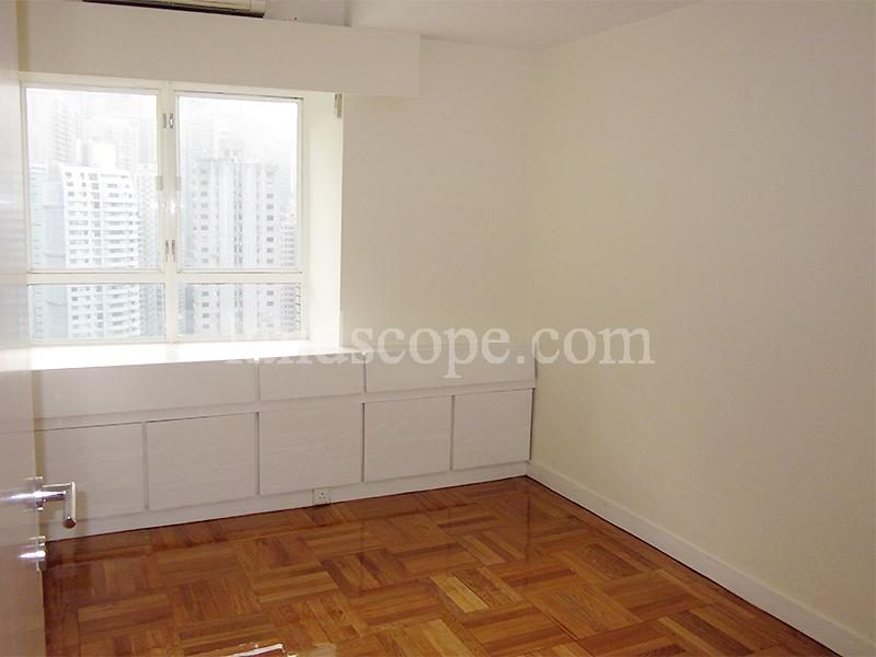 photo 5 — Birchwood Place, Midlevels Central