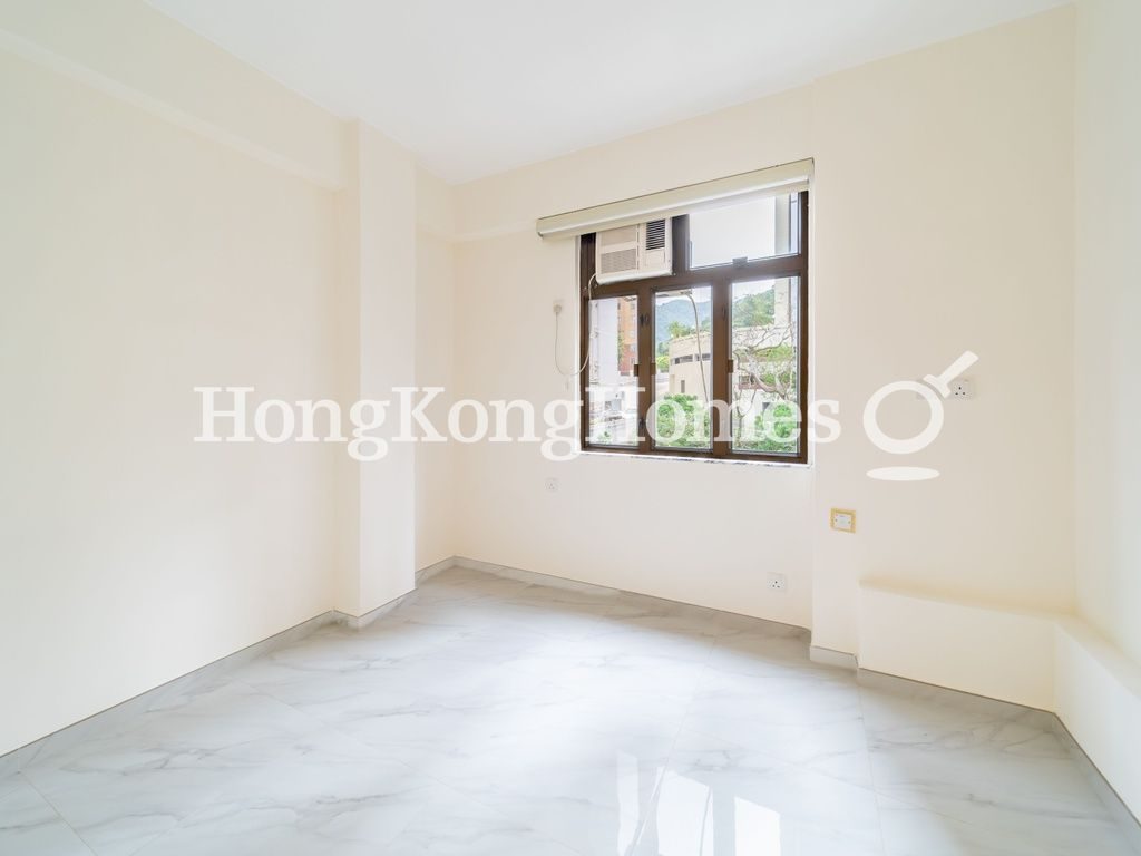 photo 5 — Gold Ning Mansion, Tai Hang