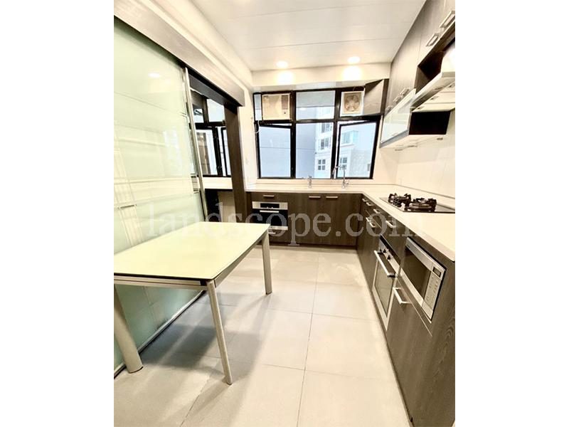 photo 12 — Clovelly Court, Midlevels Central