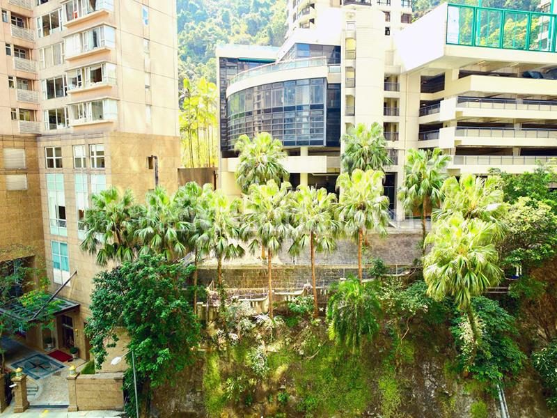 photo 2 — Clovelly Court, Midlevels Central