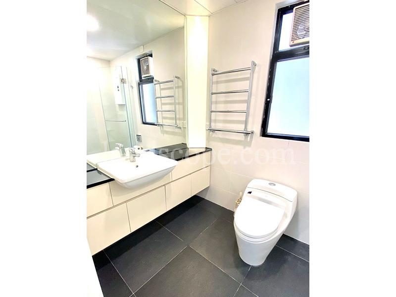 photo 10 — Clovelly Court, Midlevels Central