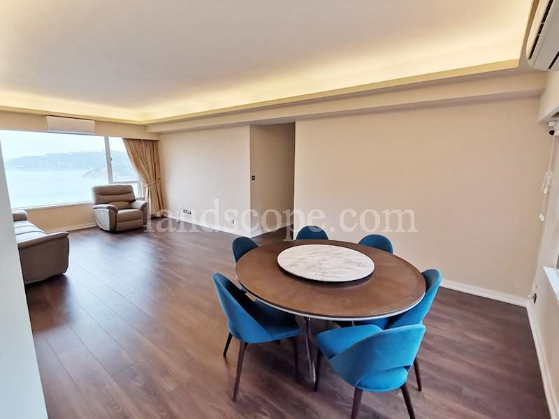 photo 3 — Ruby Court, Repulse Bay