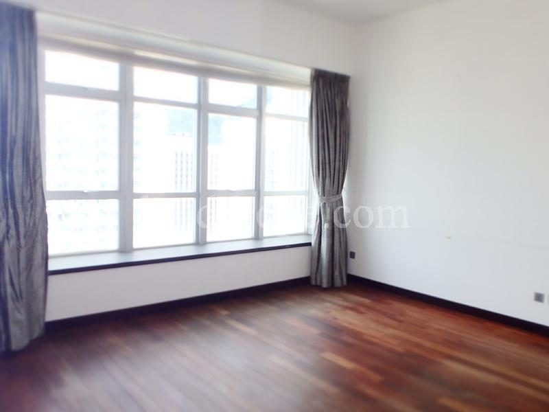 photo 4 — J Residence, Wan Chai